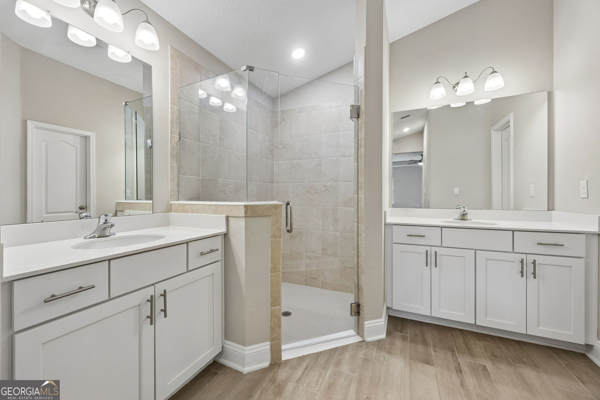 Picture for the property 10764705, 4 beds, 3 baths