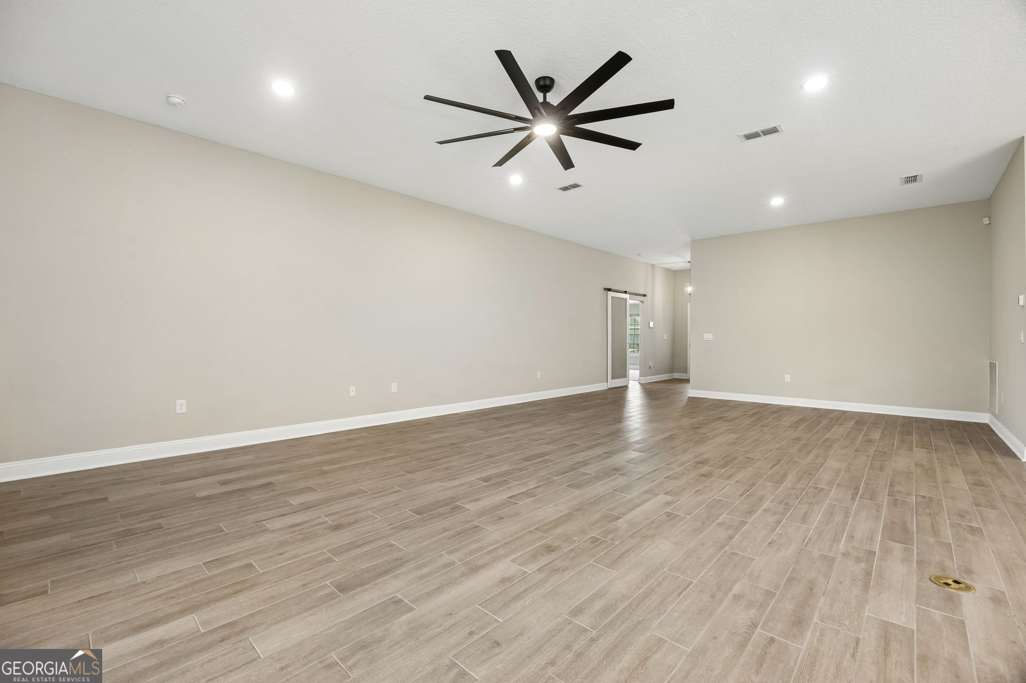 Picture for the property 10764705, 4 beds, 3 baths