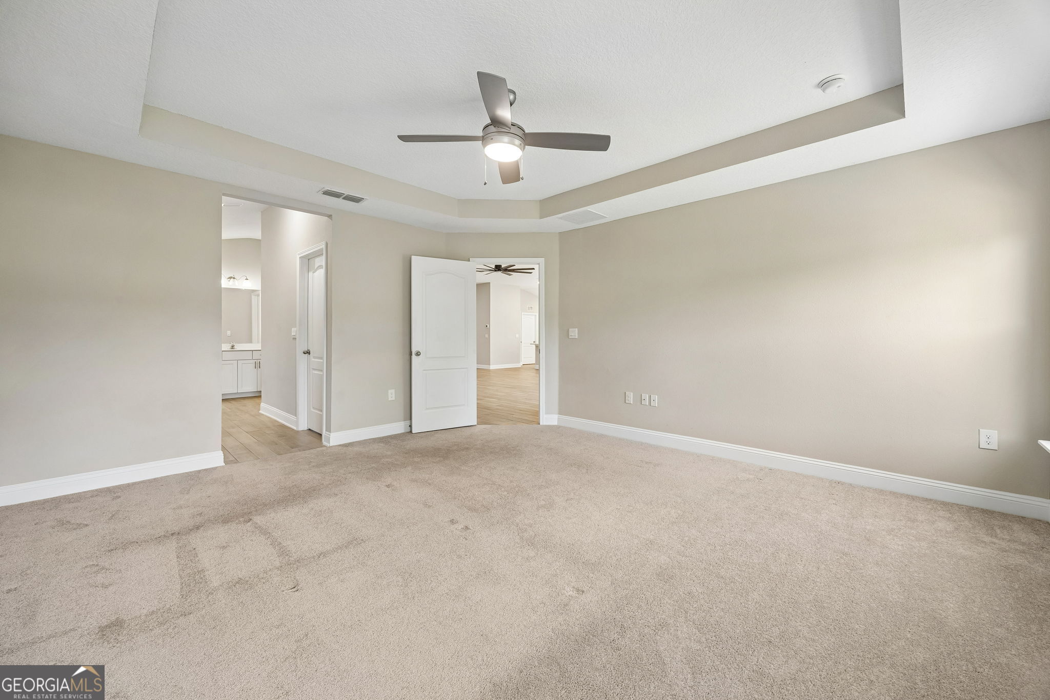 Picture for the property 10764705, 4 beds, 3 baths