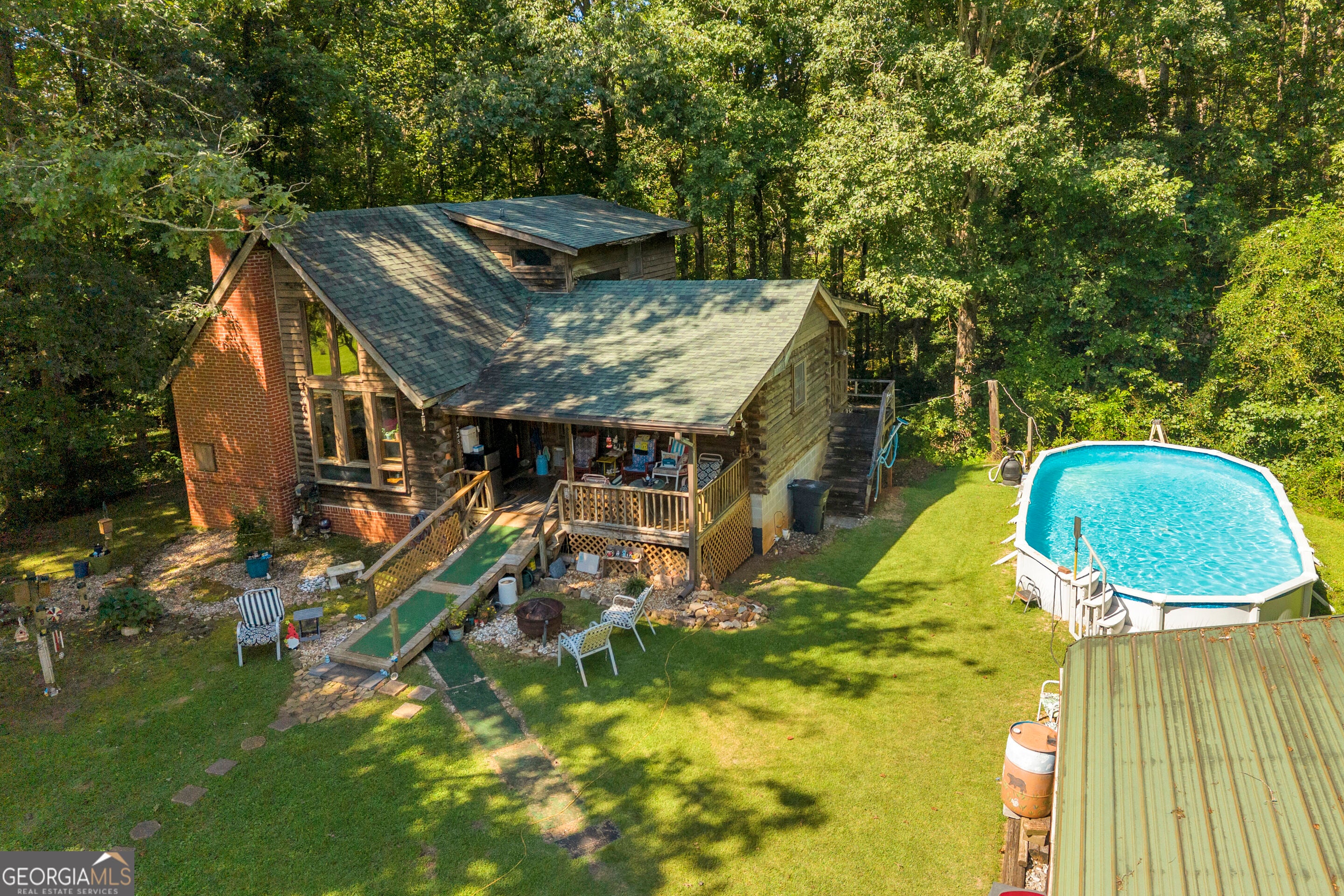 235 Evans DR