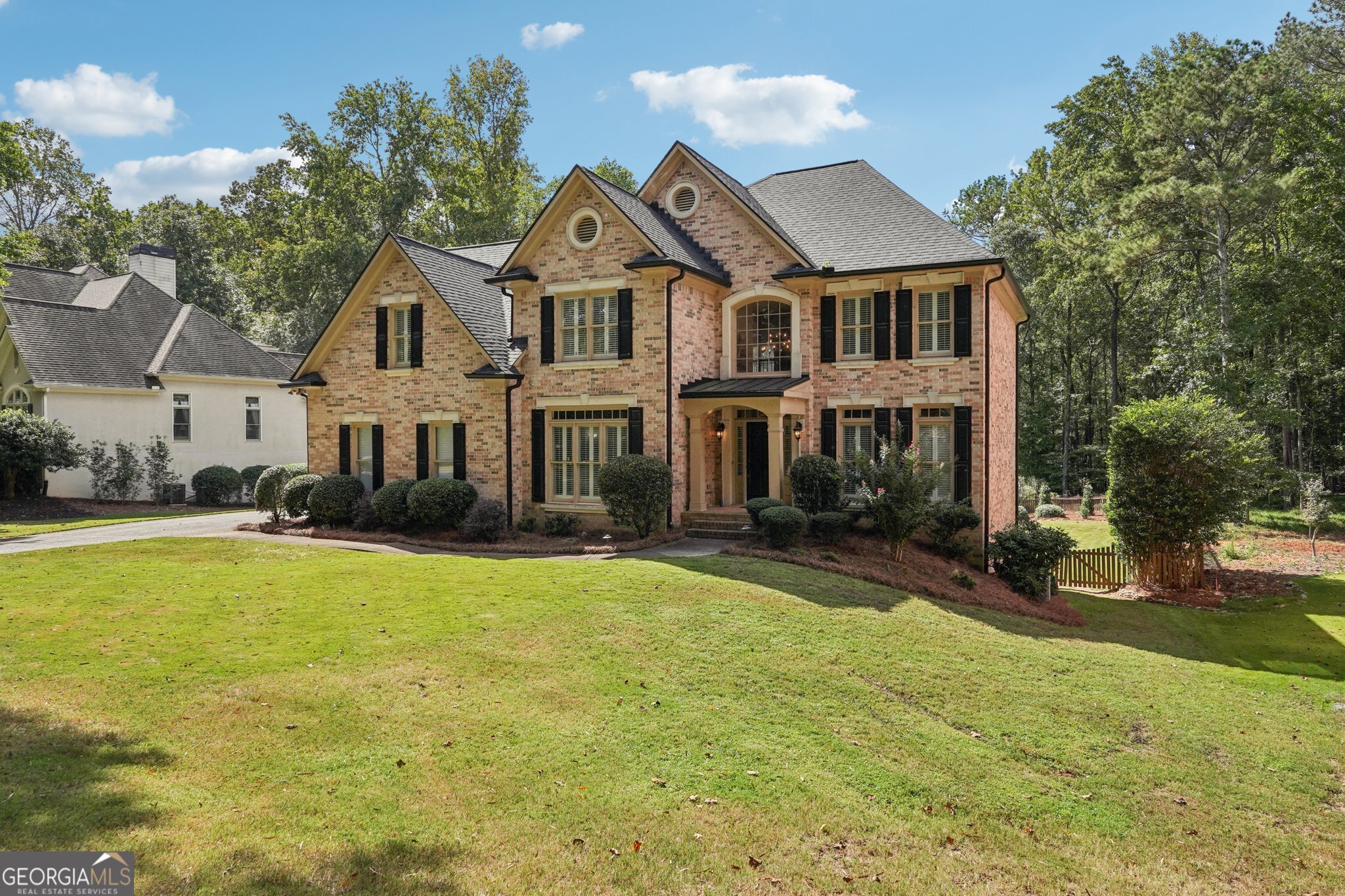 338 Grand AVE