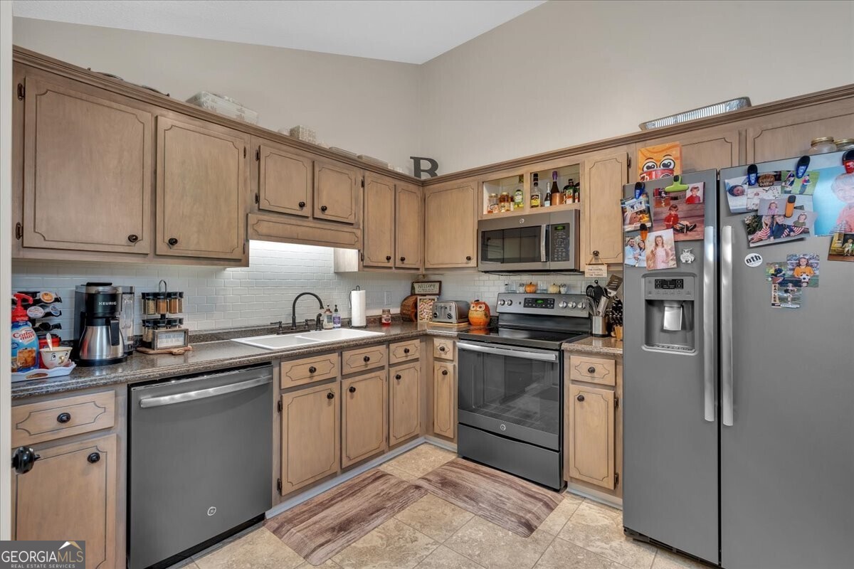 Highland Pointe - Residential