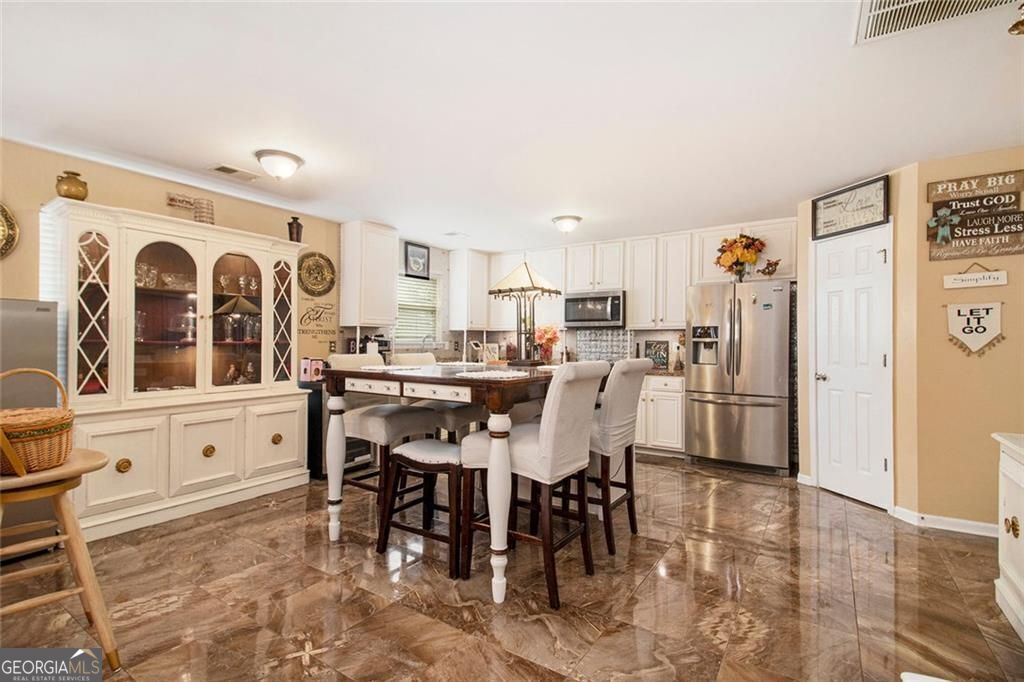 511 Princeton DR