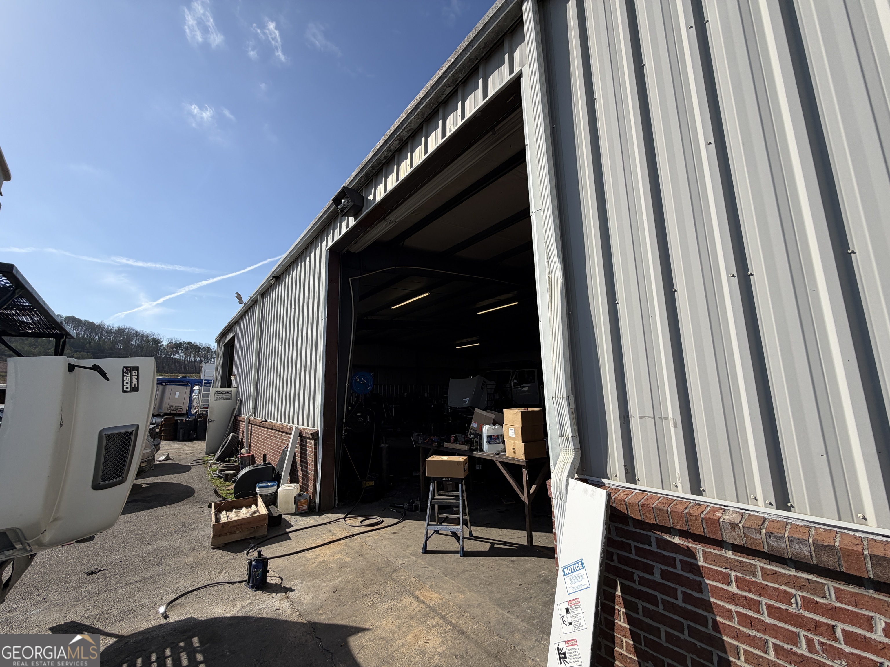 419 Hamilton Crossing Road