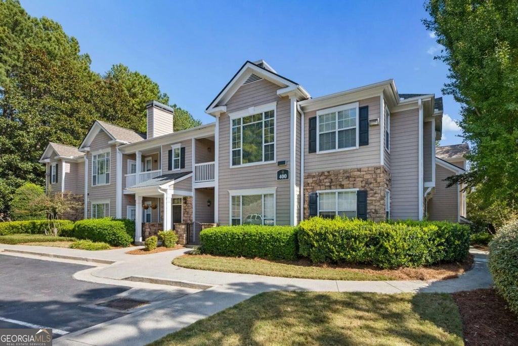 Photo of 2400 Cumberland Parkway SE #424, Atlanta, GA 30339 (MLS # 10880085)