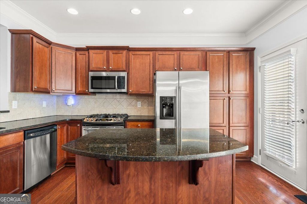 Photo of 5026 SE Colchester Court SE, Atlanta, GA 30339 (MLS # 10701323)