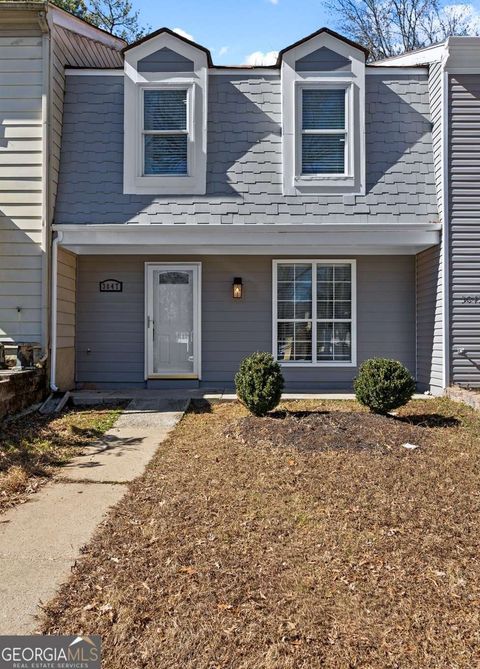 Photo of 3047 Shadow Walk Lane, Tucker, GA 30084 (MLS # 10694722)