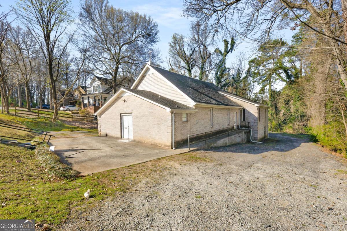 2272 Paul AVE NW