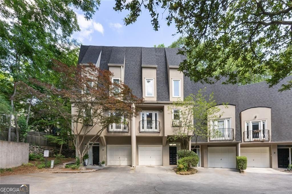 1467 Monroe DR NE 19