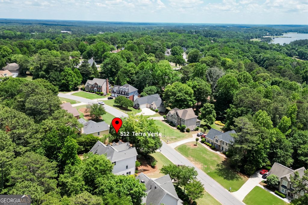 Photo of 512 Terra Verte, Peachtree City, GA 30269 (MLS # 10770720)