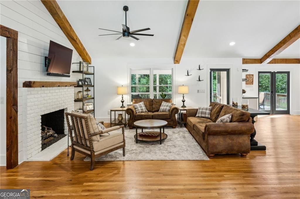 Sandy Springs, Georgia 30328, United States, 5 Bedrooms Bedrooms, ,5 BathroomsBathrooms,Residential,Active,156232