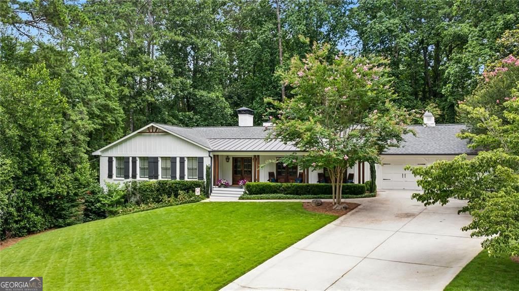 Sandy Springs, Georgia 30328, United States, 5 Bedrooms Bedrooms, ,5 BathroomsBathrooms,Residential,Active,156232