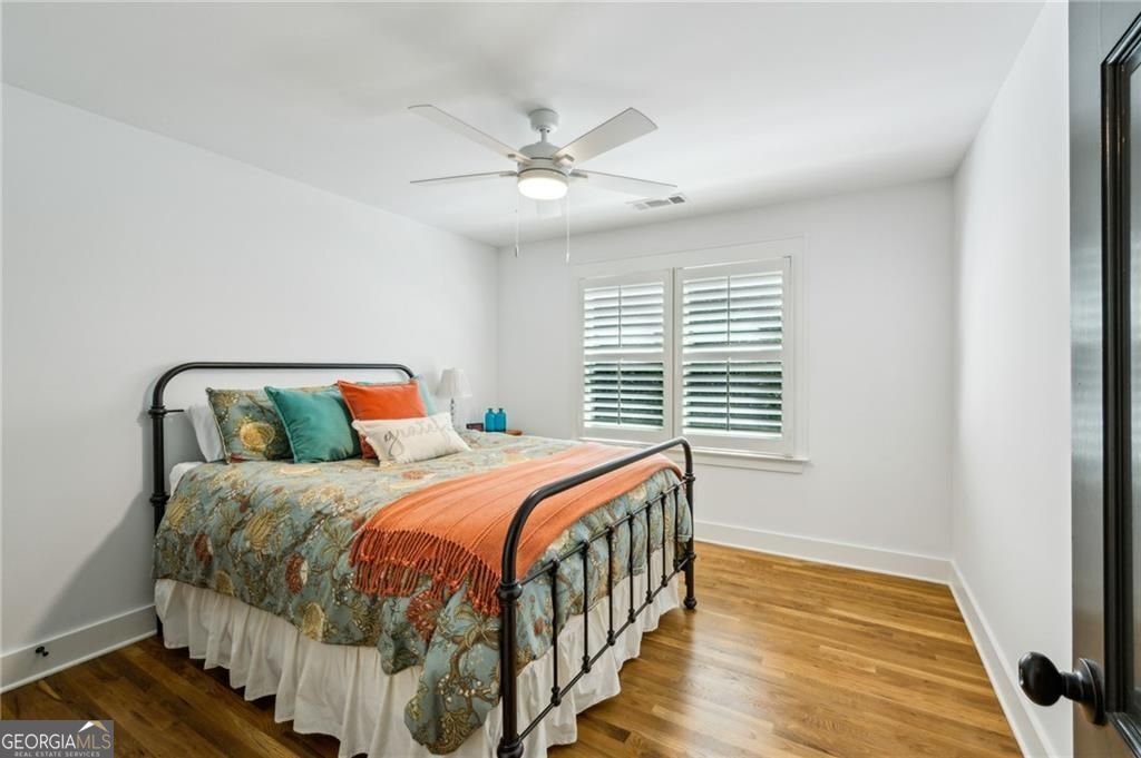 Sandy Springs, Georgia 30328, United States, 5 Bedrooms Bedrooms, ,5 BathroomsBathrooms,Residential,Active,156232