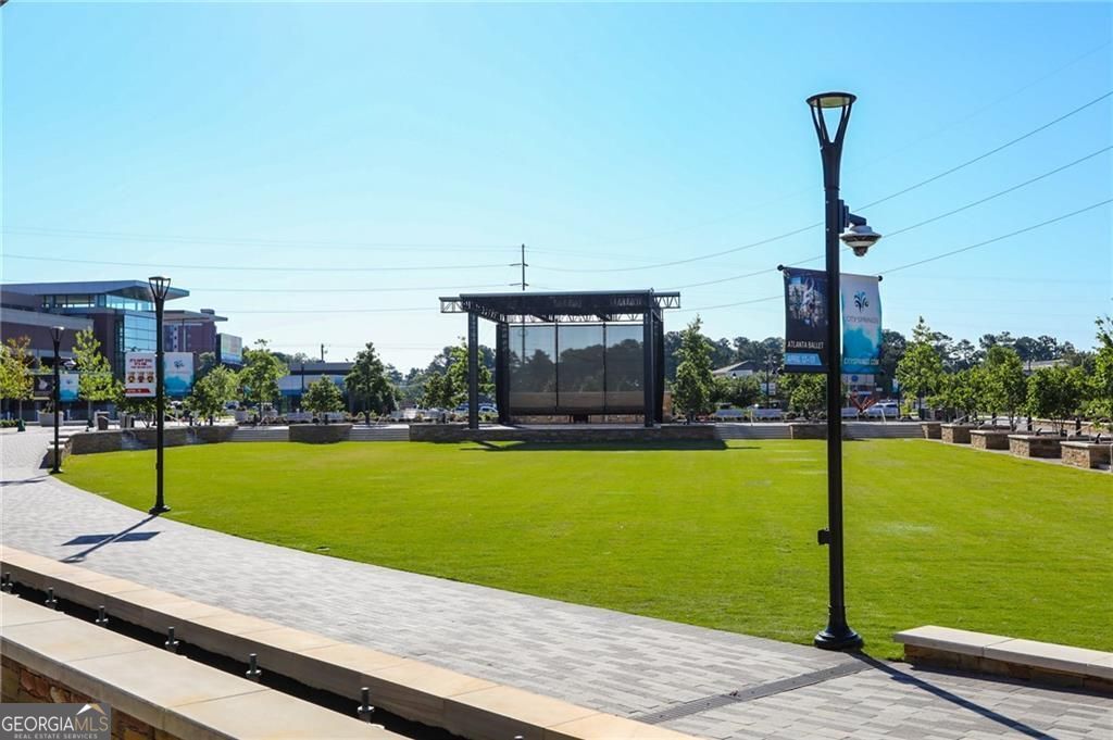 Sandy Springs, Georgia 30328, United States, 5 Bedrooms Bedrooms, ,5 BathroomsBathrooms,Residential,Active,156232