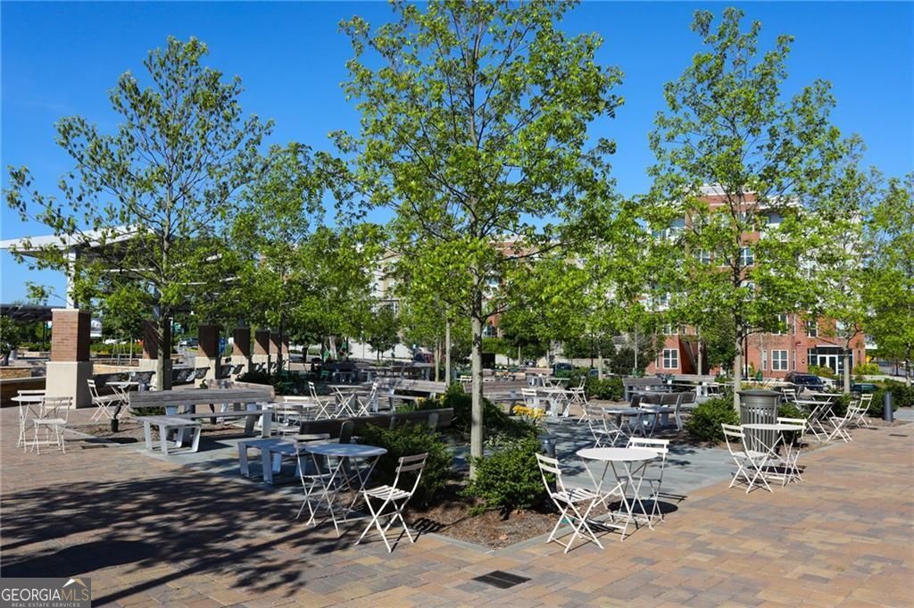 Sandy Springs, Georgia 30328, United States, 5 Bedrooms Bedrooms, ,5 BathroomsBathrooms,Residential,Active,156232