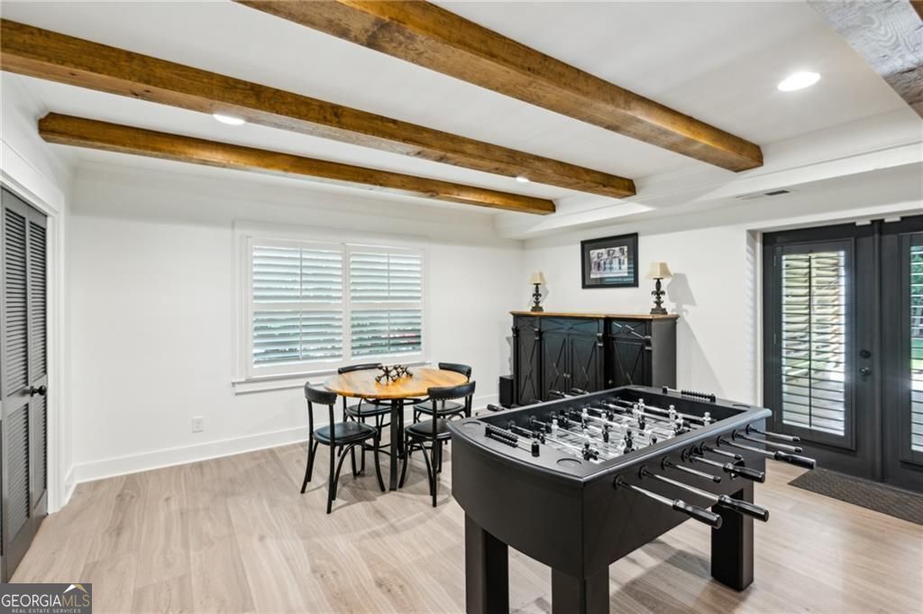 Sandy Springs, Georgia 30328, United States, 5 Bedrooms Bedrooms, ,5 BathroomsBathrooms,Residential,Active,156232