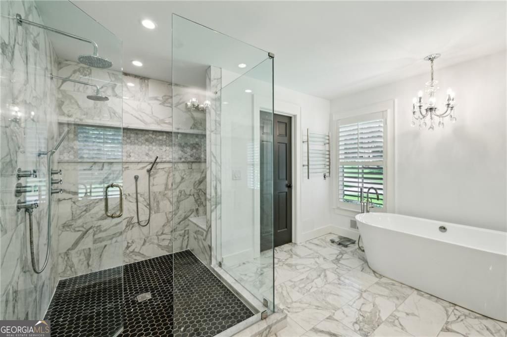 Sandy Springs, Georgia 30328, United States, 5 Bedrooms Bedrooms, ,5 BathroomsBathrooms,Residential,Active,156232