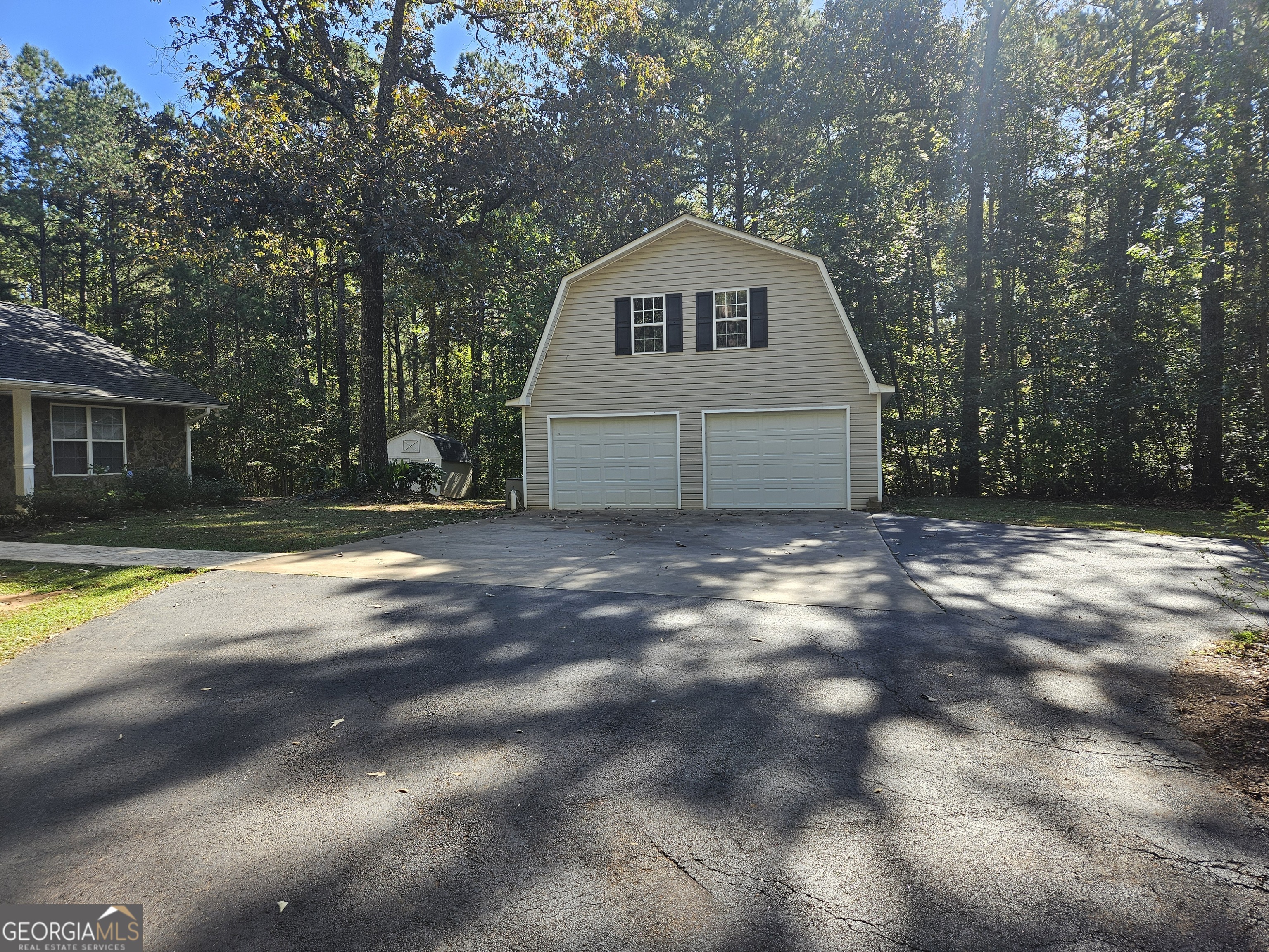 101 Brushy Creek CIR