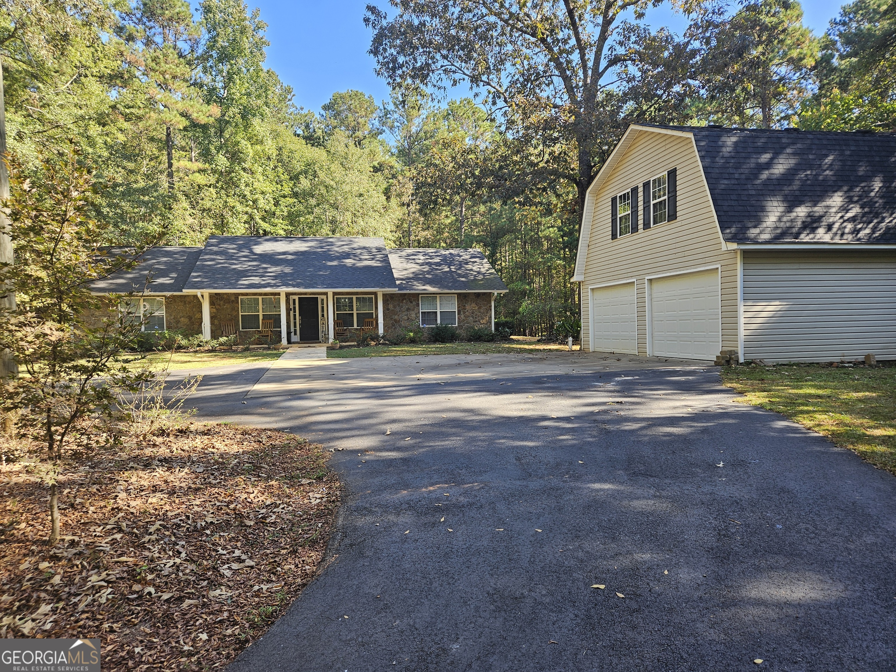 101 Brushy Creek CIR