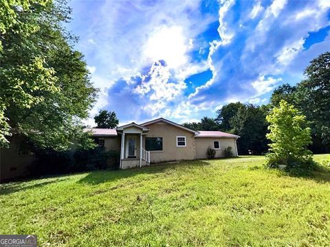 Single Family Residence in Cleveland GA 93 THOMPSON Trail.jpg