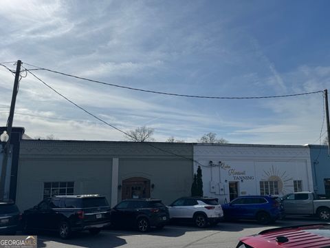 41 Depot ST Hartwell GA 30643