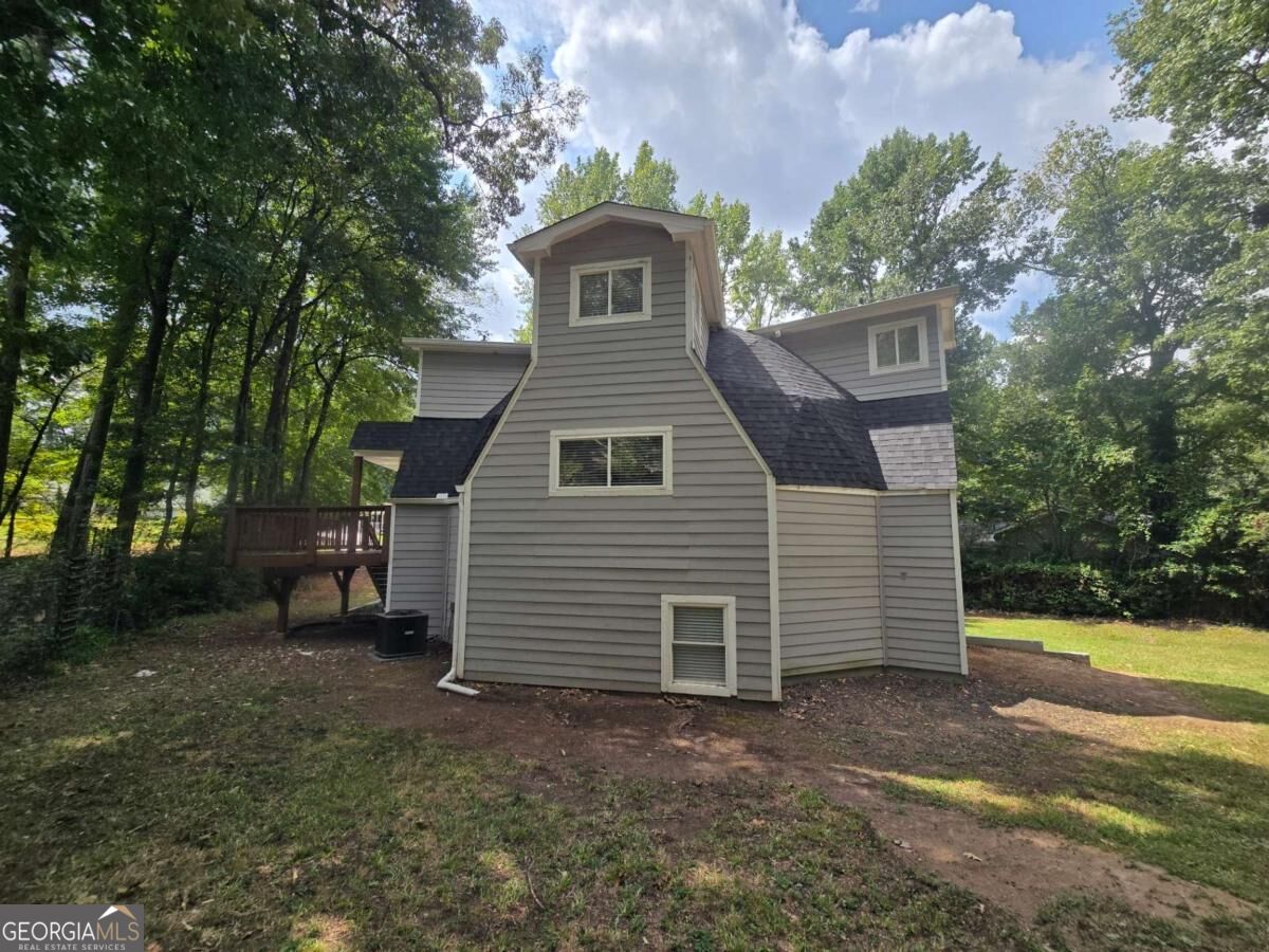 377 Windsor Farms DR