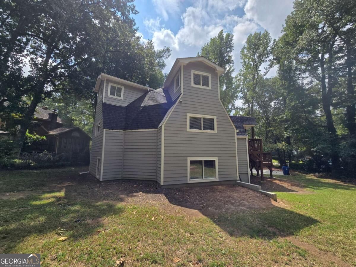 377 Windsor Farms DR