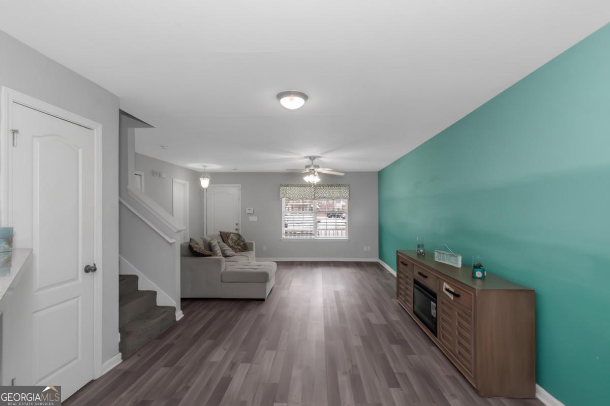 2025 Shawn Wayne CIR SE