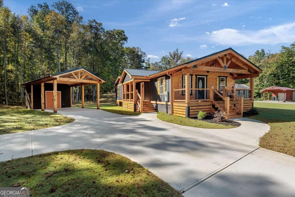 Photo of 130 Brittany Drive, Bremen, GA 30110 (MLS # 10877051)