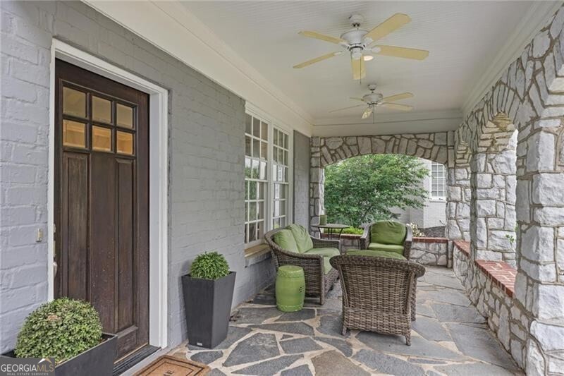635 Wilson RD NW