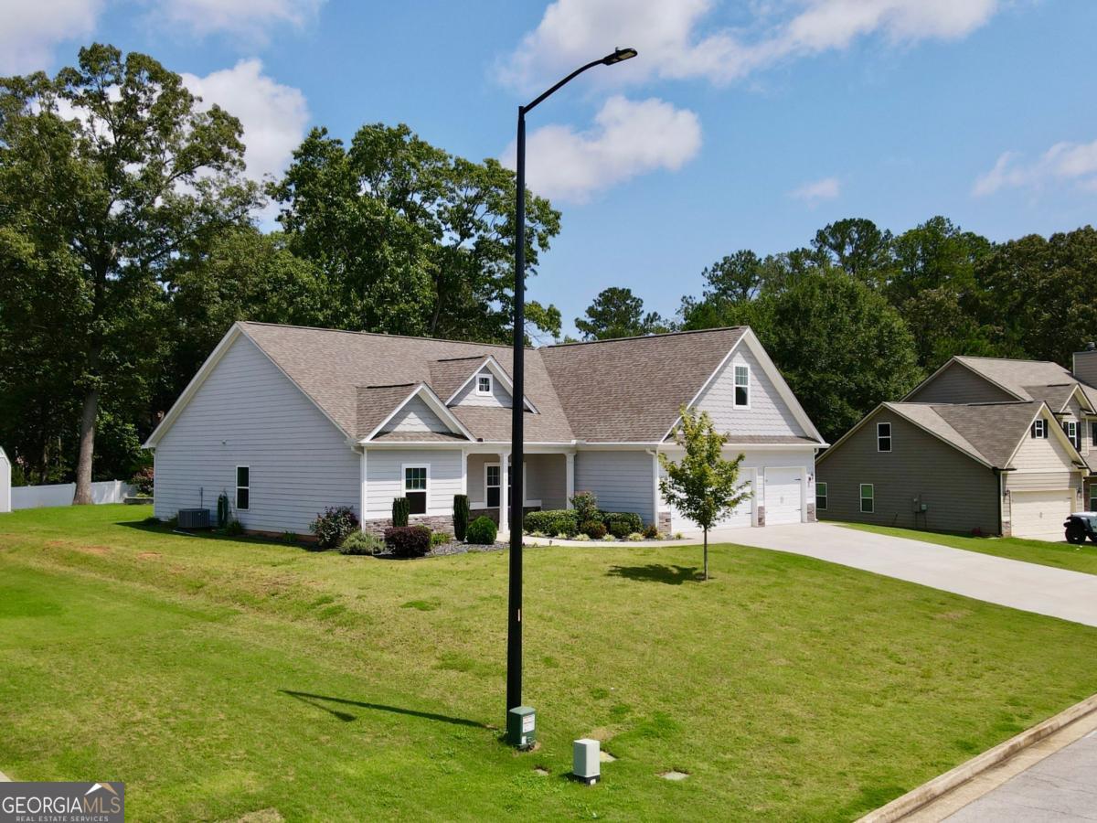 35 Clydesdale CT