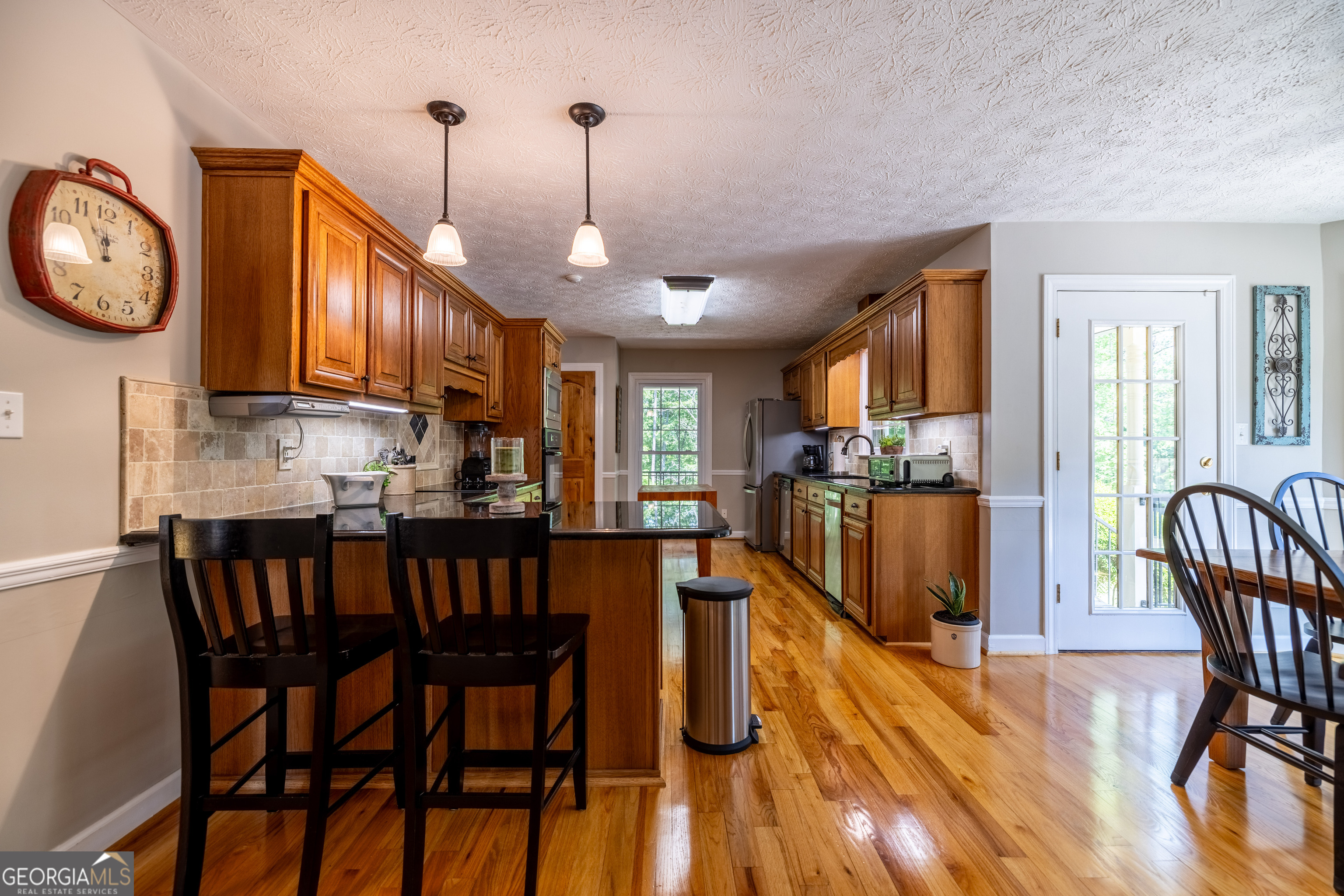 131 Hine RD SE