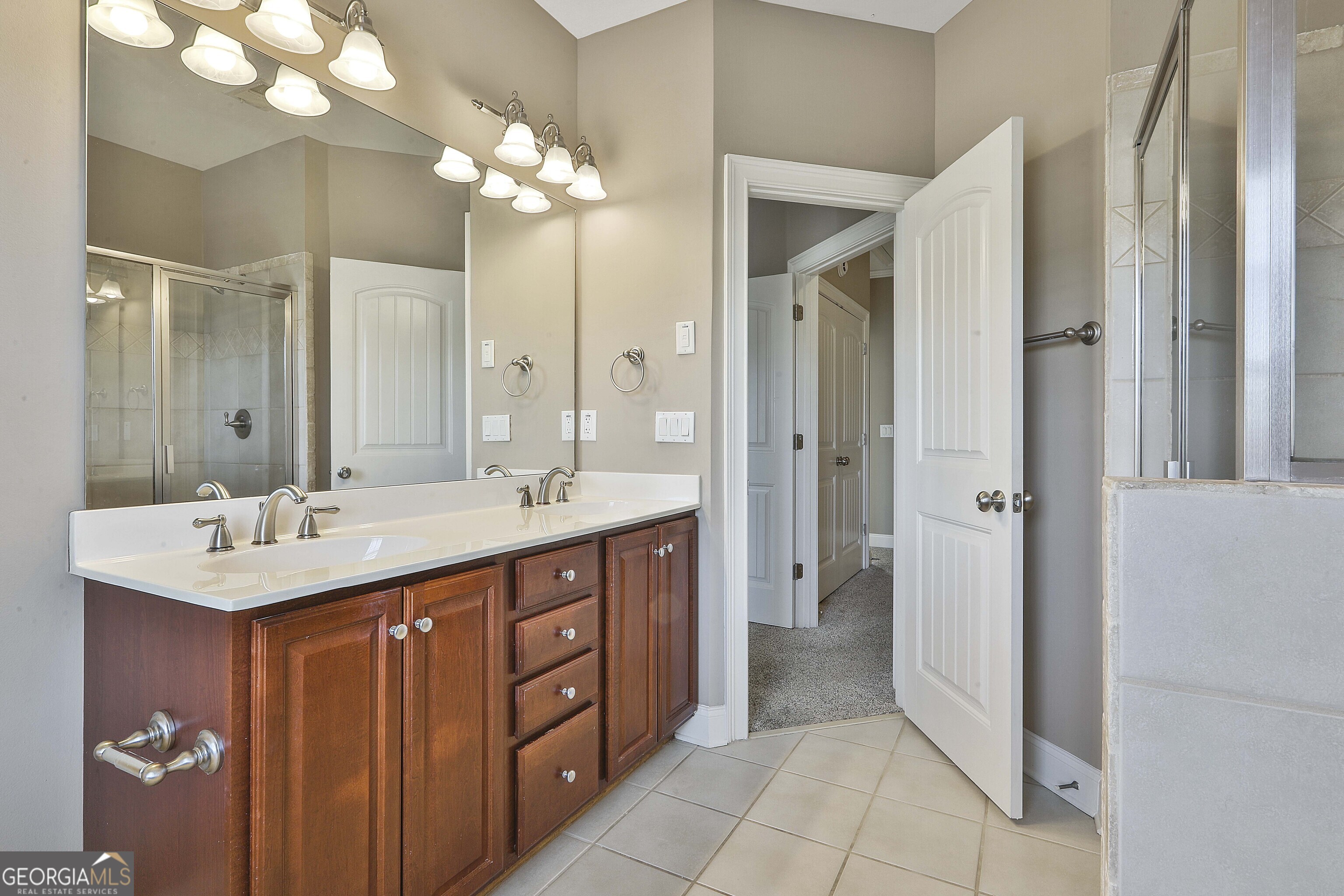 Peachtree City, Georgia 30269, United States, 3 Bedrooms Bedrooms, ,4 BathroomsBathrooms,Residential,Active,113961