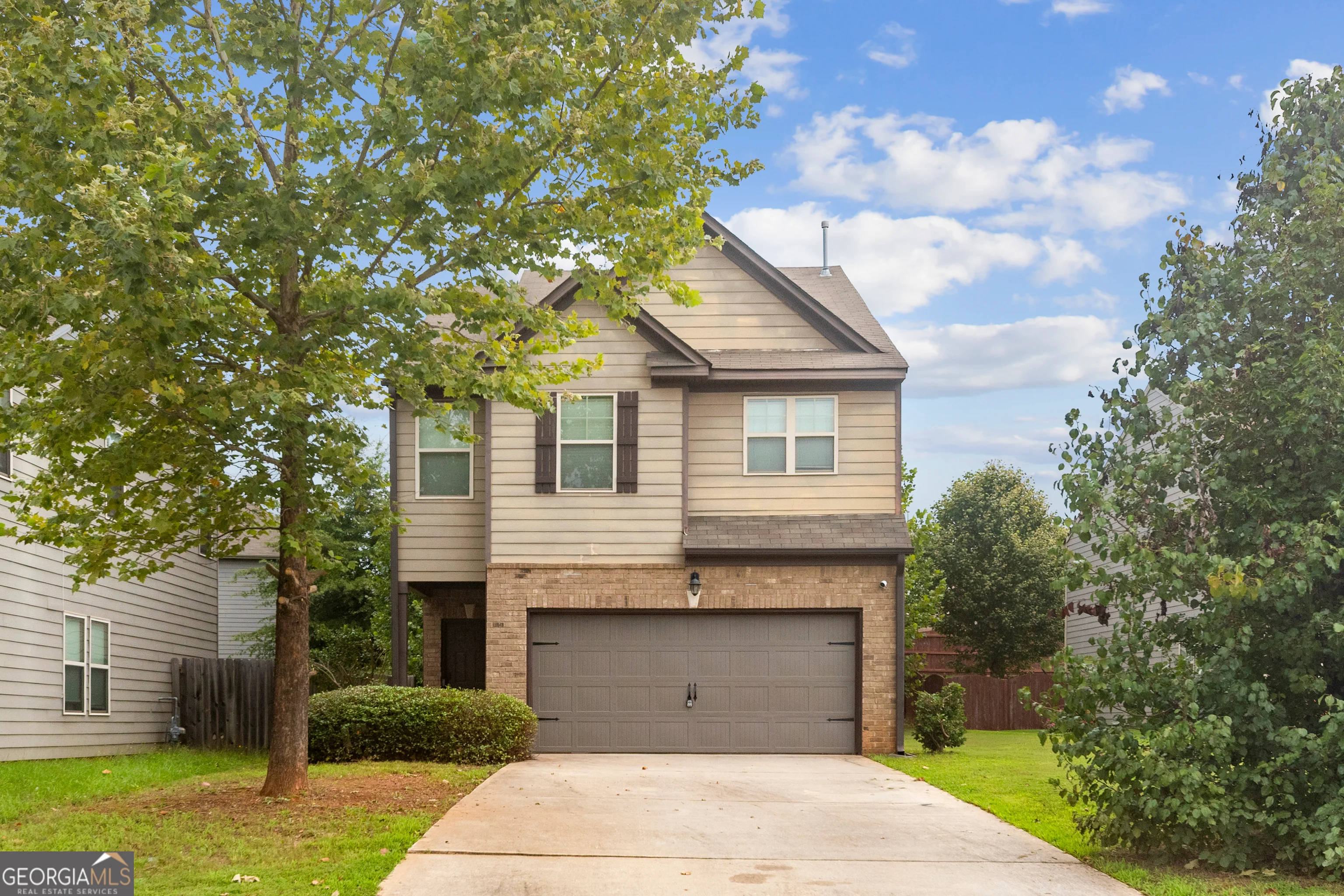 1825 Crandon Court
