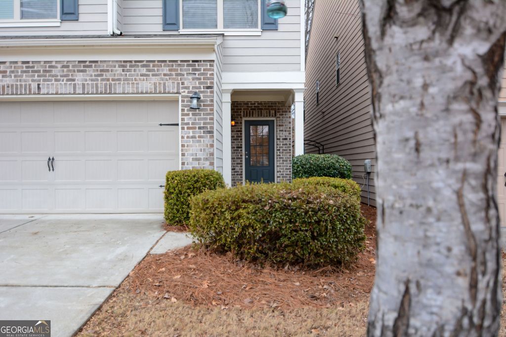 Photo of 4785 Waterbrooke Crossing, Alpharetta, GA 30004 (MLS # 10666659)