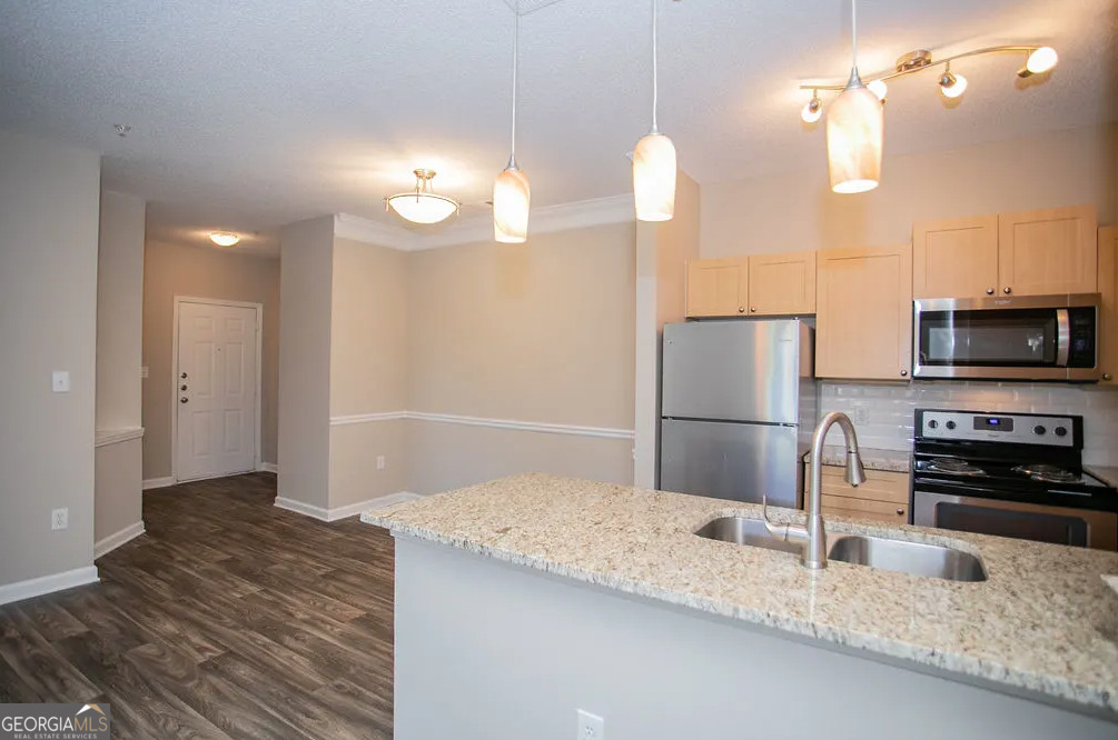 Lakeside at Milton Park - Residential Lease