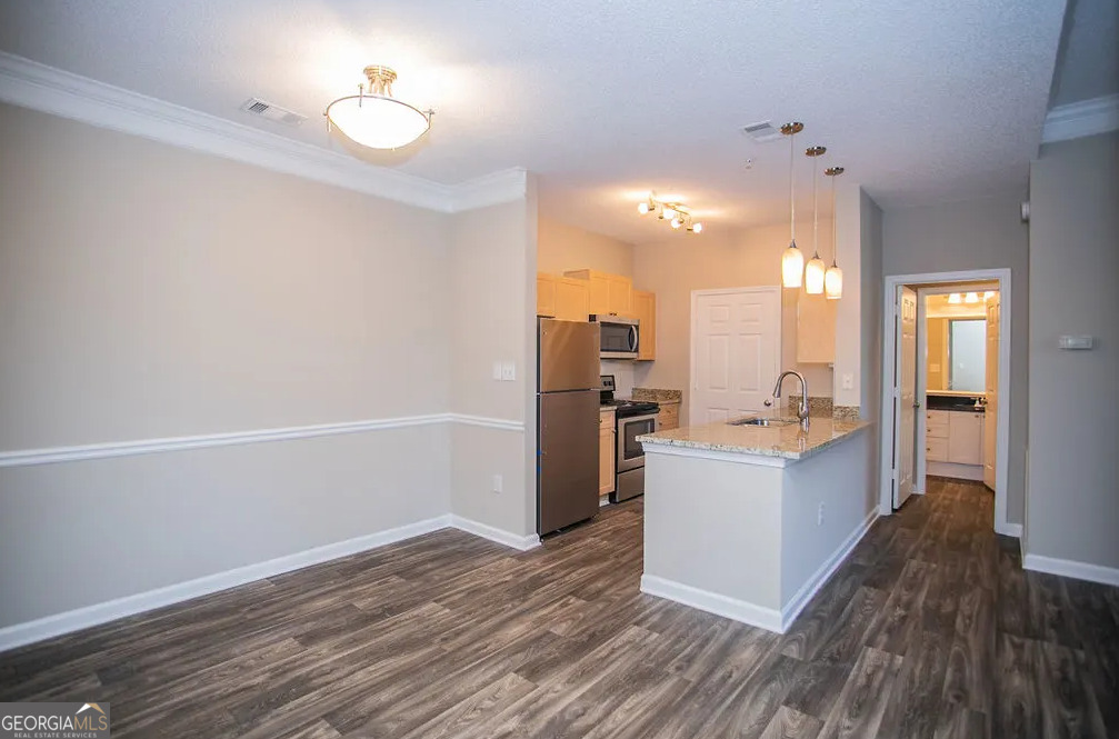 Lakeside at Milton Park - Residential Lease