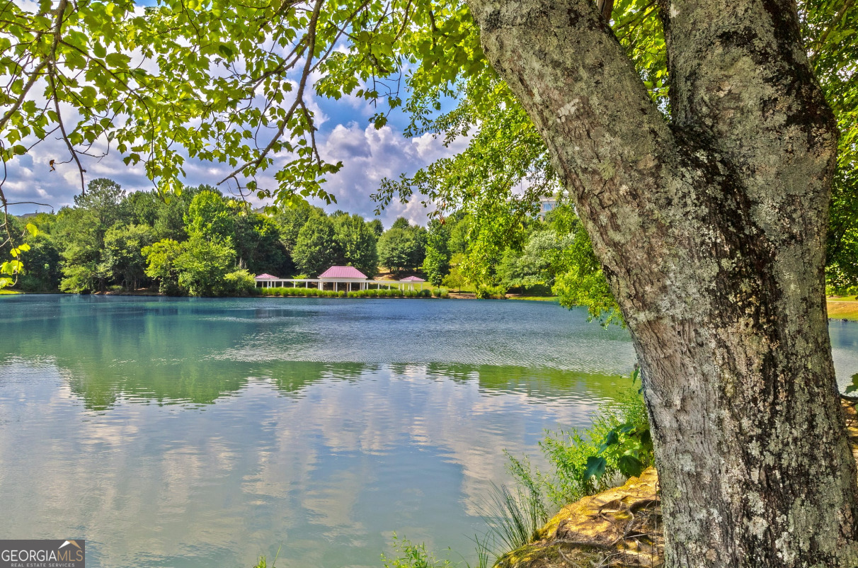 Lakeside at Milton Park - Residential Lease