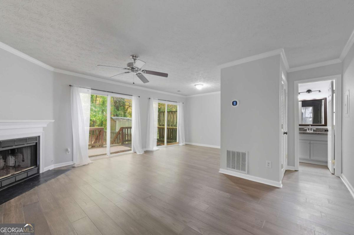 Kennesaw Station - Residential