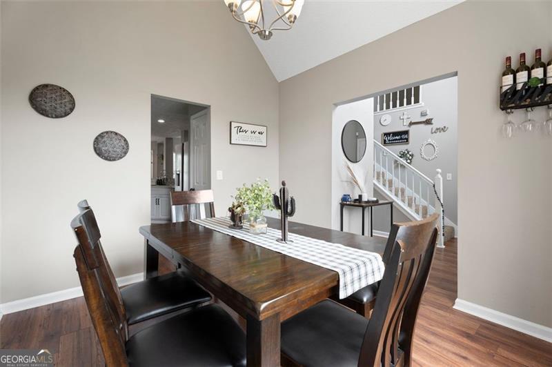 Saint James Place 01 - Residential