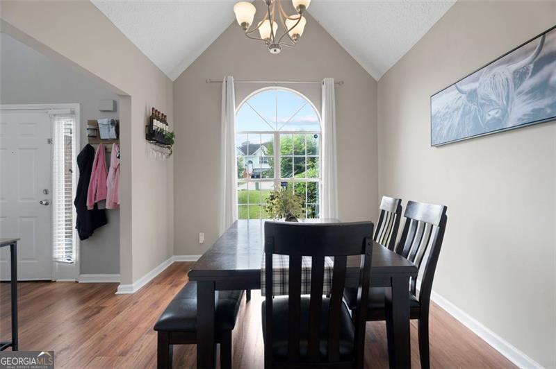 Saint James Place 01 - Residential