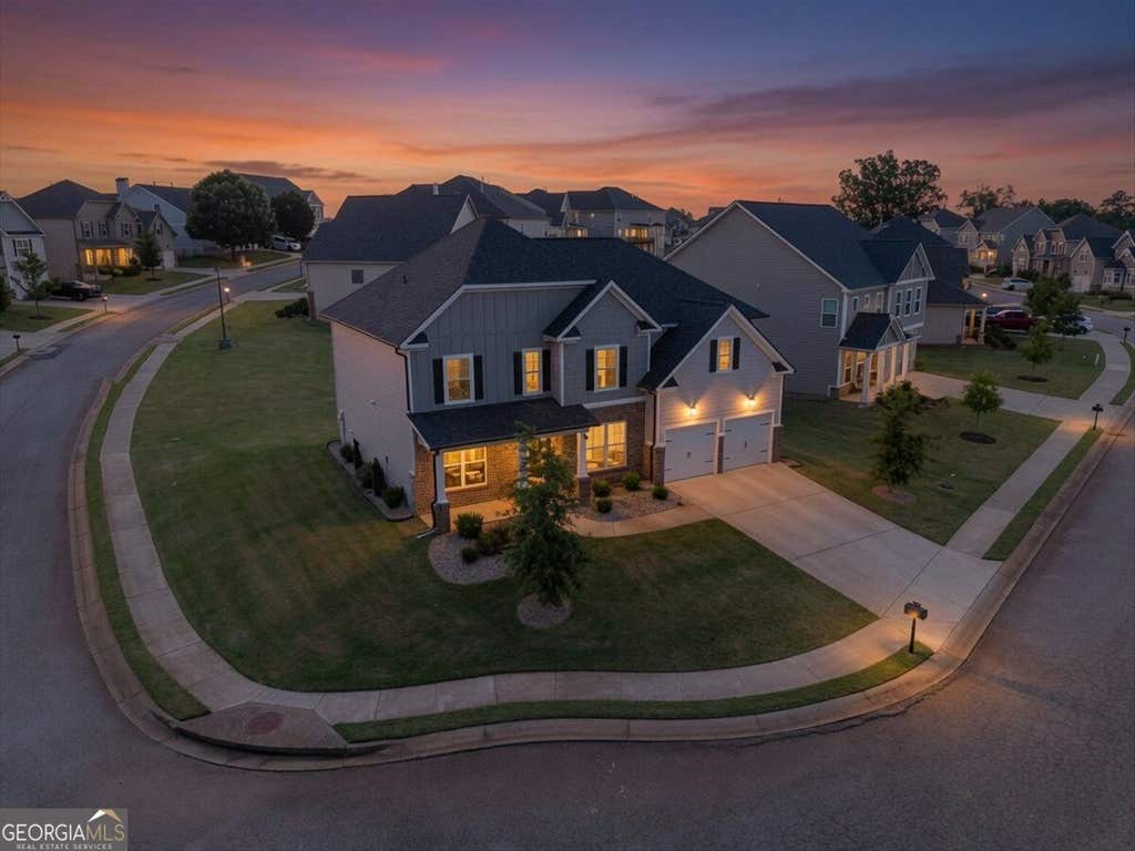 Photo of 1250 Hawthorne Circle, Madison, GA 30650 (MLS # 10831214)