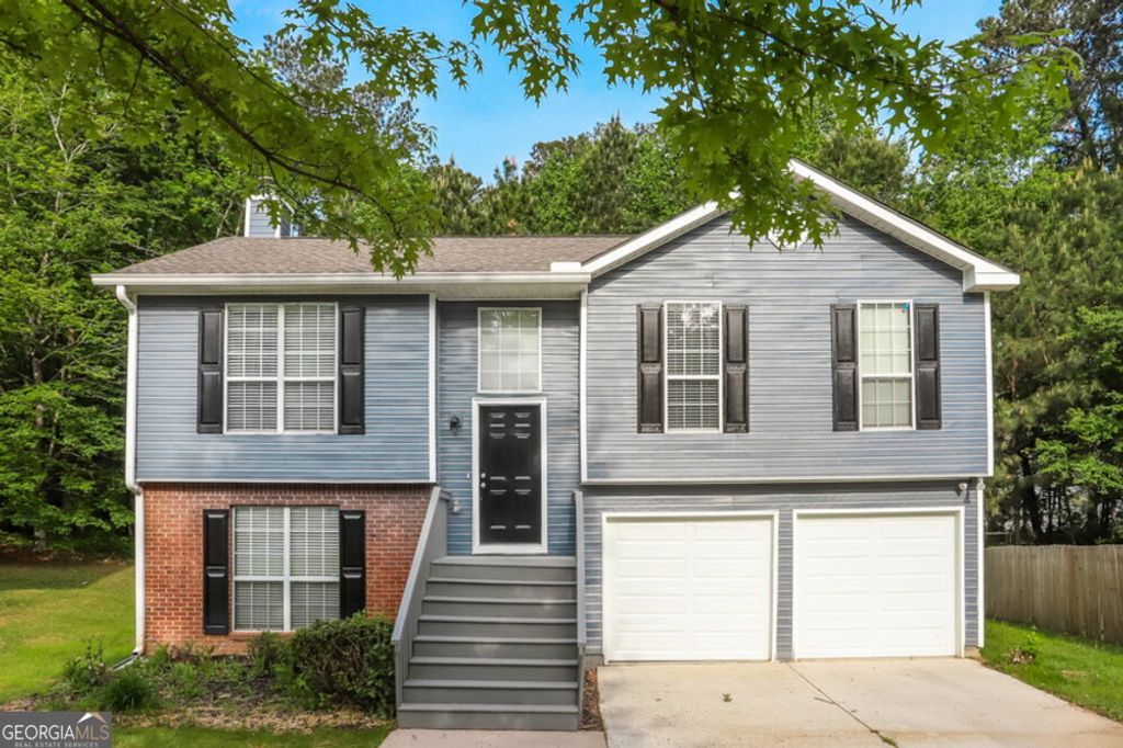 Photo of 1511 Norman Crossing, Atlanta, GA 30349 (MLS # 10728933)