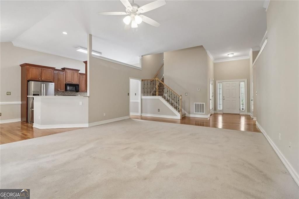 340 Thornhill CIR