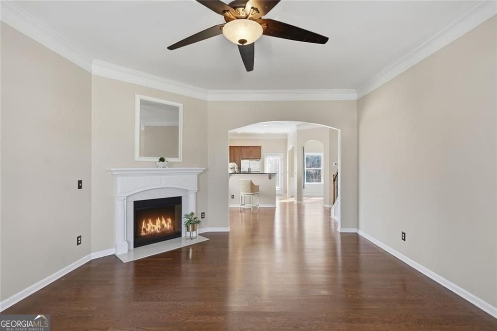 5962 Lexington WAY