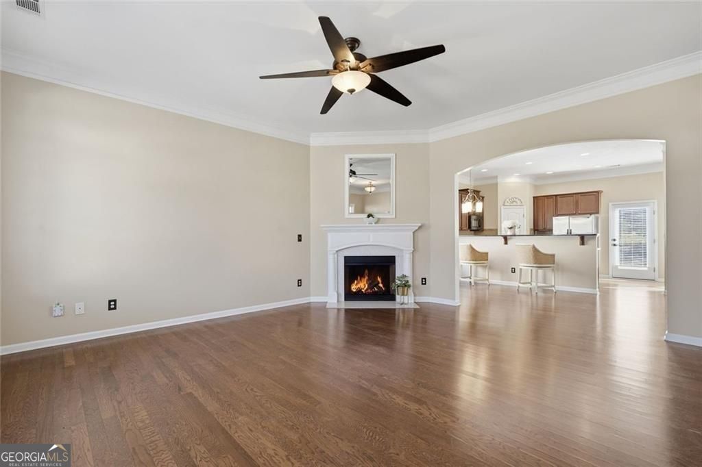 5962 Lexington WAY