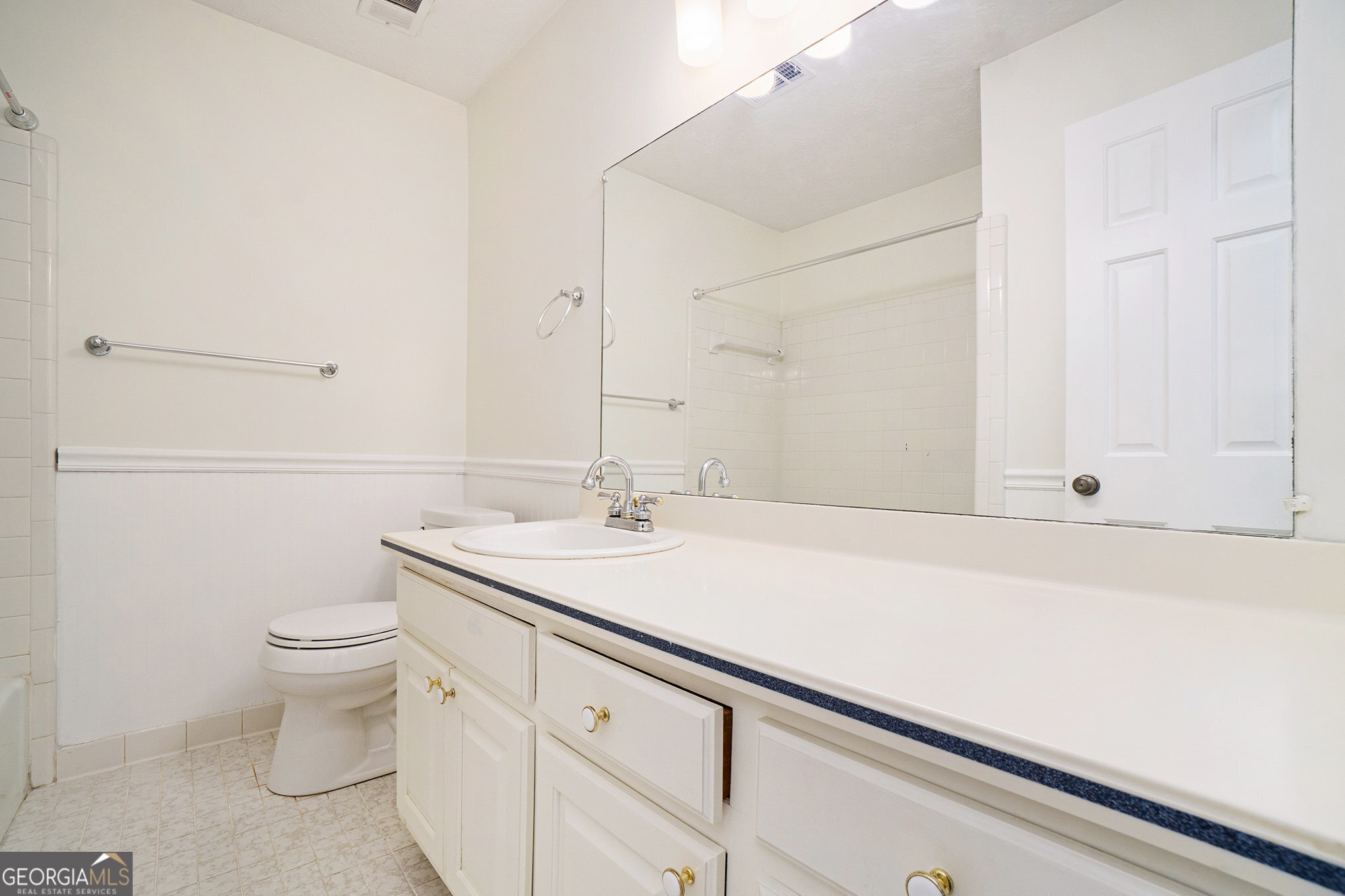 Cross Gate - Residential Lease