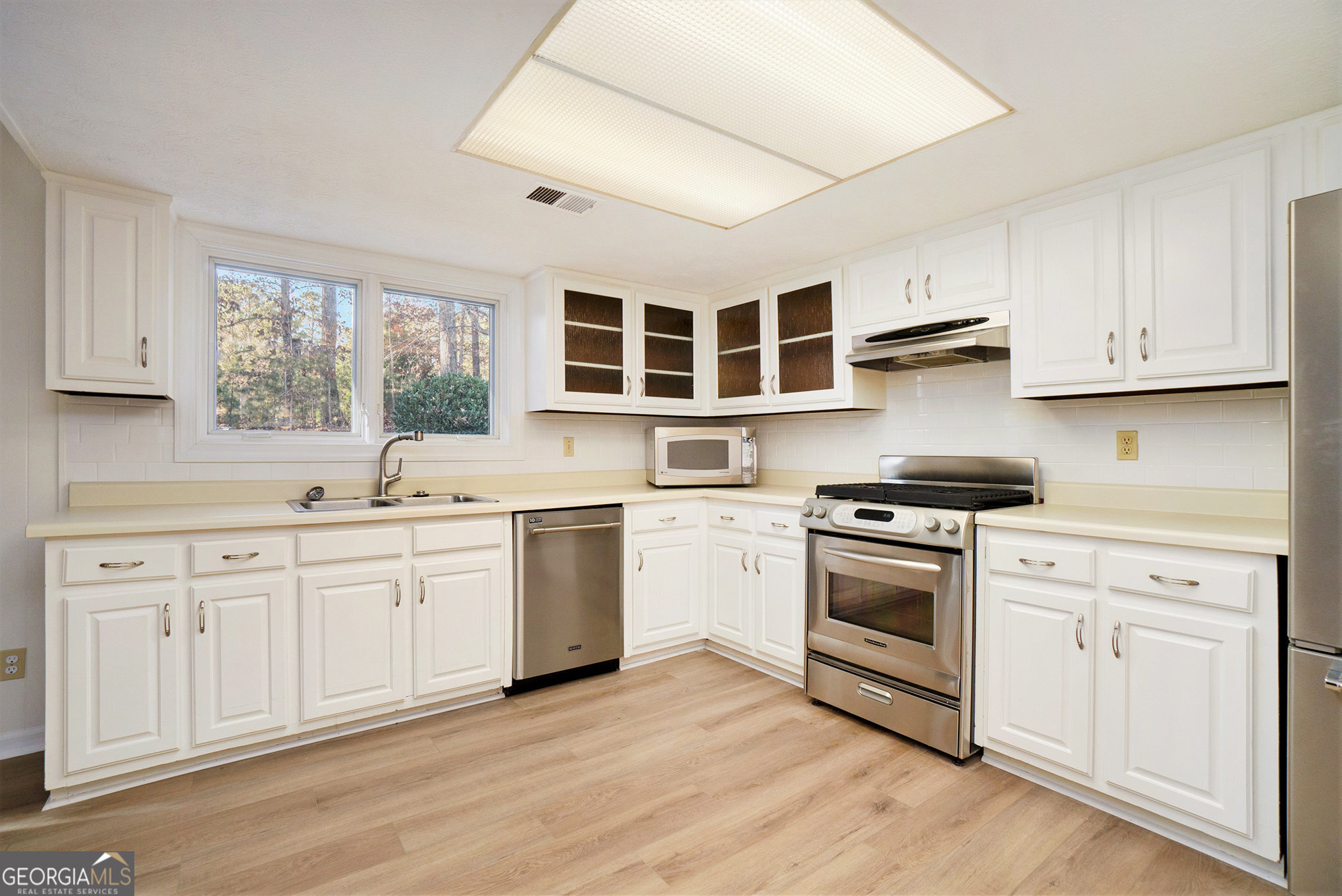 Cross Gate - Residential Lease