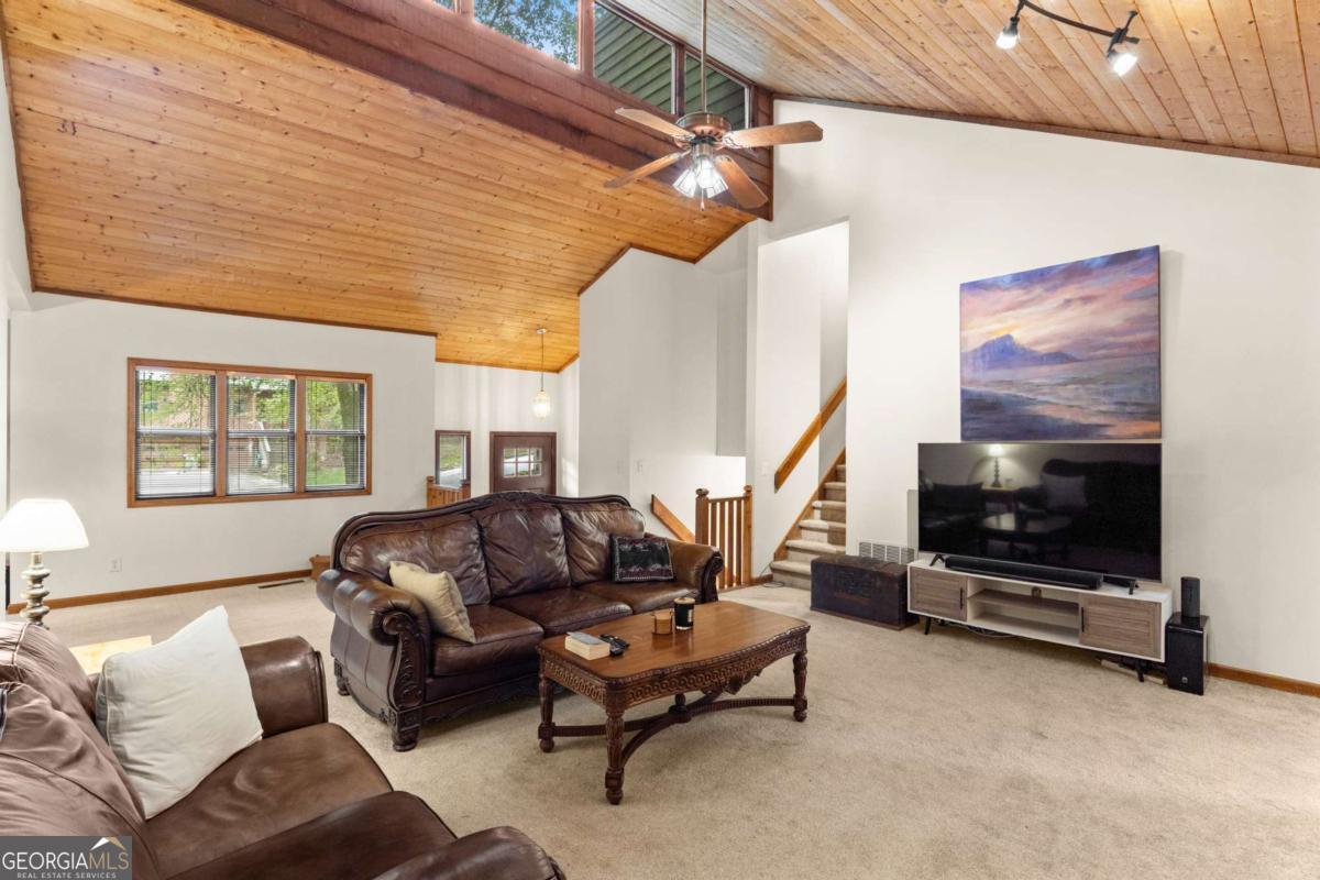 245 Spring Ridge TRCE