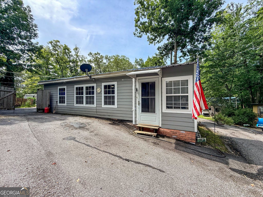 Photo of 1168 Mountain Shadows Drive, Cleveland, GA 30528 (MLS # 10869838)